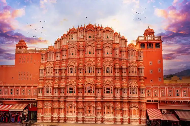 Agra – Delhi – Jaipur – ₹13,999 (Kerala to Kerala)