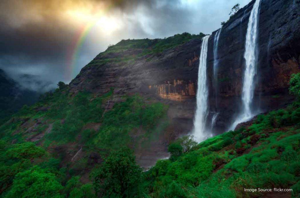 Kallu Waterfall – ₹2,499