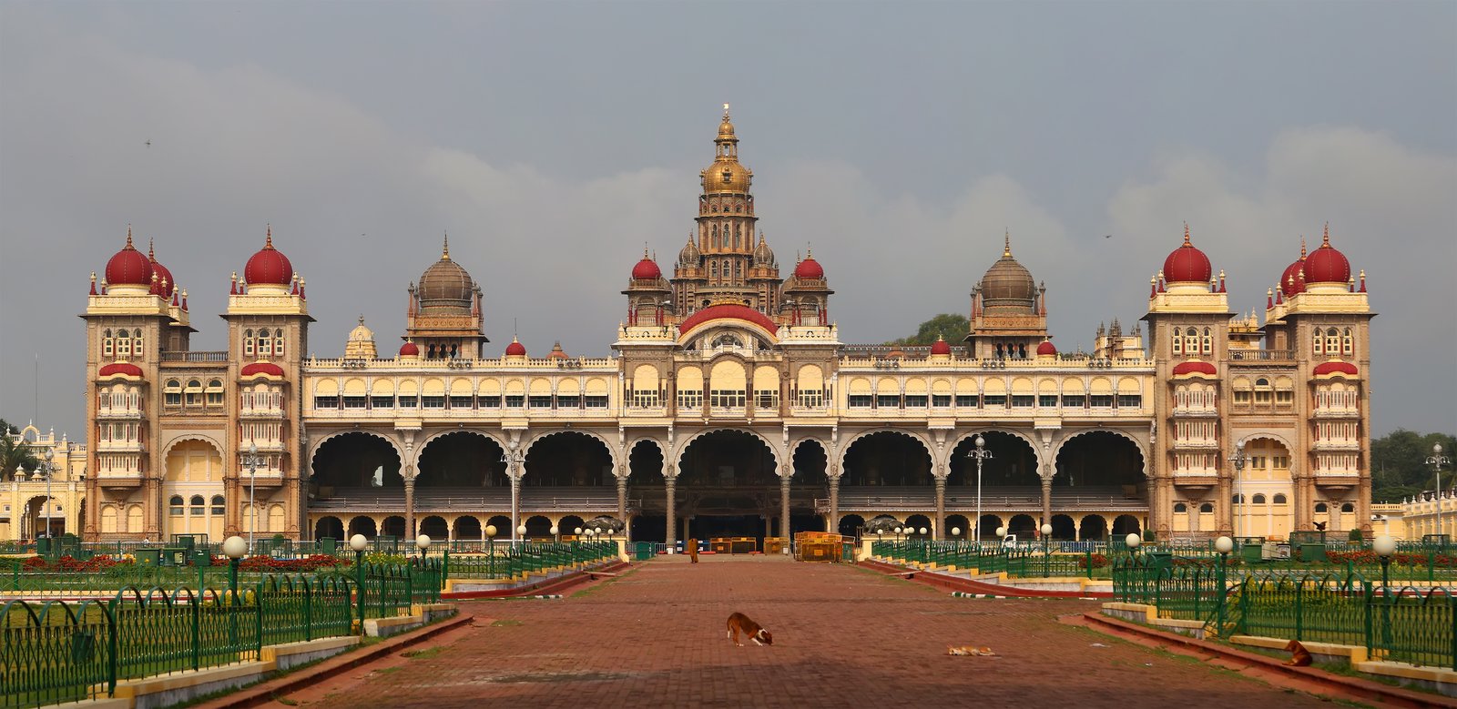 Mysore – Bangalore – ₹5,999